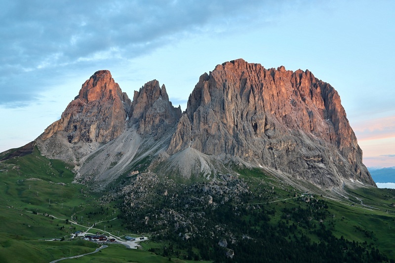 Dolomity