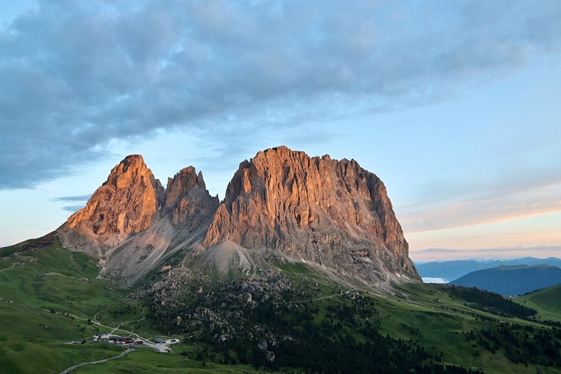 Dolomity
