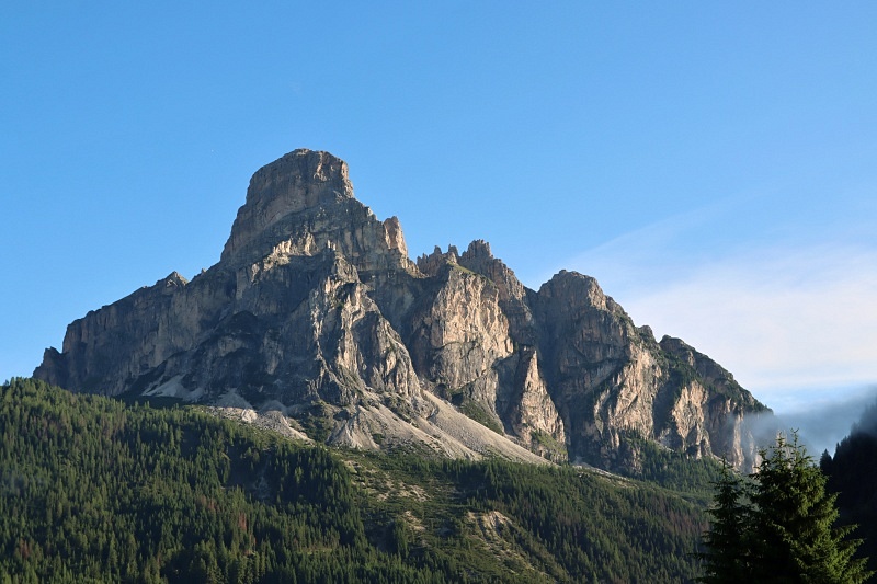 Dolomity