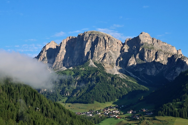 Dolomity