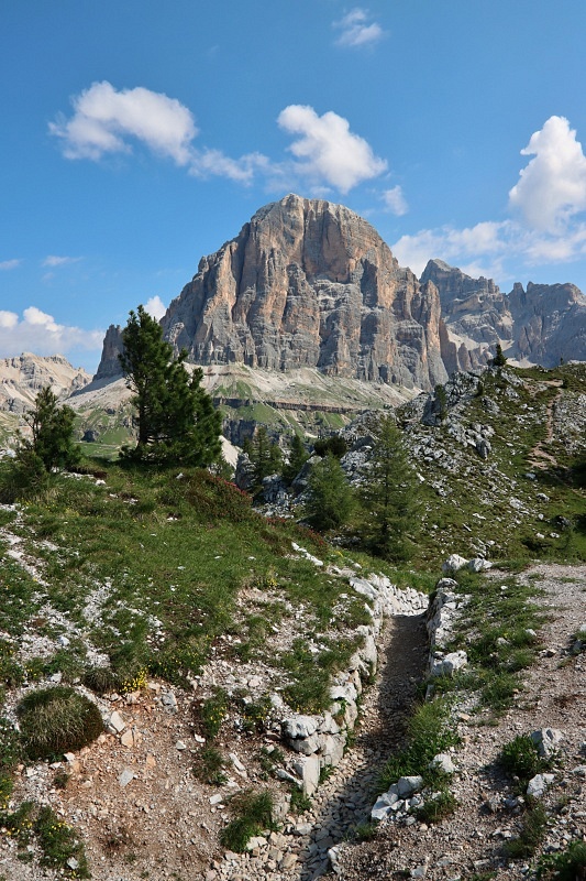 Dolomity
