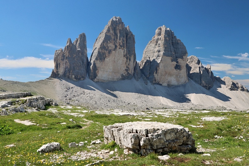 Dolomity