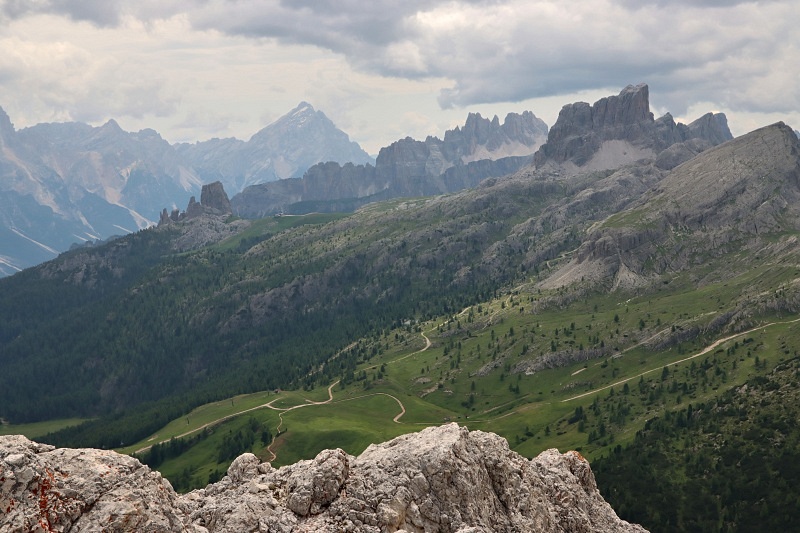 Dolomity