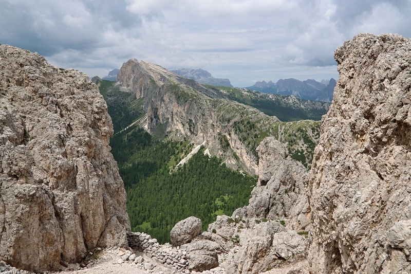 Dolomity